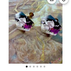 Vintage Screwback Orchid set in epoxy? Bold and Delicate